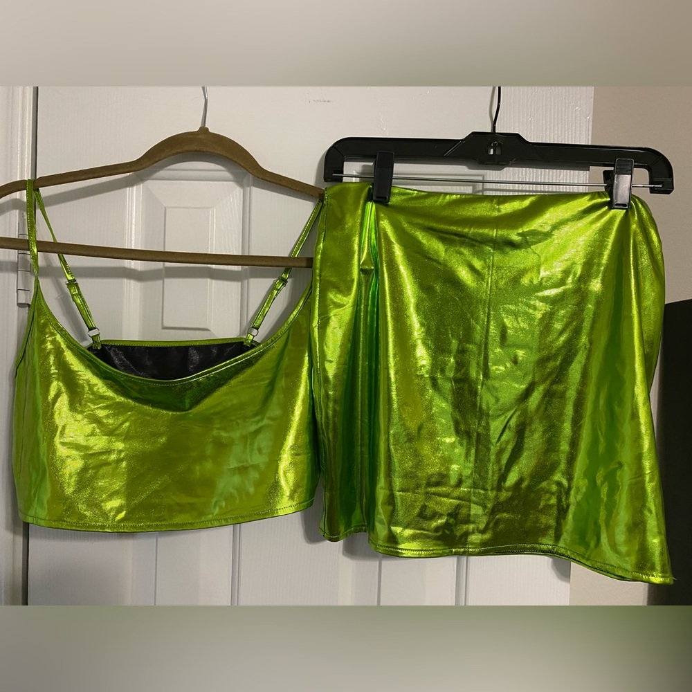 Lime Green 2 Piece Skirt Set M